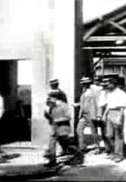 Exiting the Factory (1895)