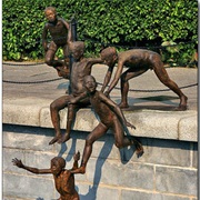 Bronze Bathers, People of the River, Singapore