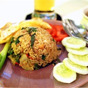Khao Phat Kaphrao Mu (Basil Fried Rice With Pork)