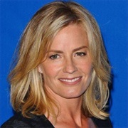 Elizabeth Shue