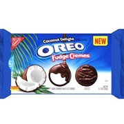 Coconut Delight Fudge Creme Oreo