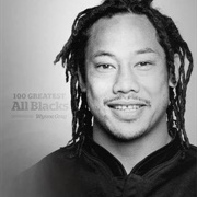 13. Tana Umaga