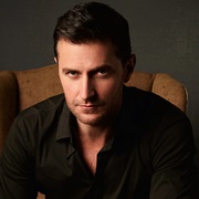 Richard Armitage