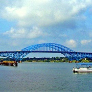 South Grand Island Bridge
