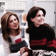 Monica & Rachel - Friends