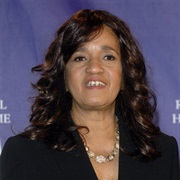 Estelle Bennett, 67, Colon Cancer