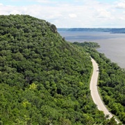 Great River Road, Wisconsin