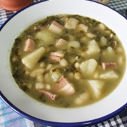 Caldo Gallego