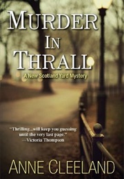 Murder in Thrall (Anne Cleland)