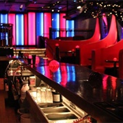 Mario's Double Daughter's Salotto