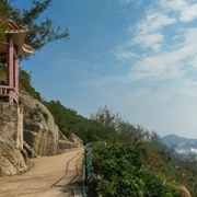 Coloane Hiking Trail