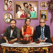 Keşke Hiç Büyümeseydik