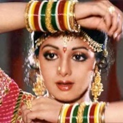 Mere Haathon Mein Nau Nau Choodiyan