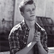 Lucas Till