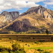 Madagascar: Maromokotro (9,436 Ft)