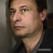 Mikael Nyqvist (Män Som Hatar Kvinnor)