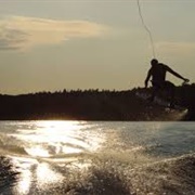 Do a 360 on Wakeboard
