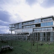 Villa VPRO (Hilversum, Netherlands)