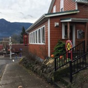 The Crossing (Stevenson, Washington)