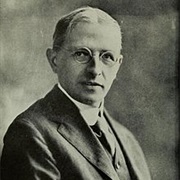 Introduced Theory of How Stars Evolve (1913)