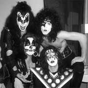 Rock & Roll All Night - Kiss