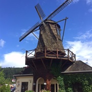 Windmill Bistro (Sumner, Washington)