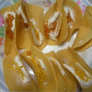 Khanom Buang (Thailand)