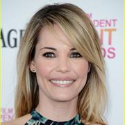 Leslie Bibb