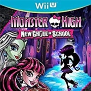Monster High - New Ghoul in School