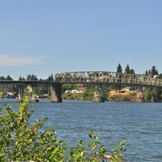 Puget Island, Washington