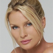 Nichollette Sheridan