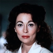 Joan Crawford (Faye Dunaway