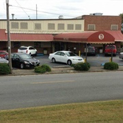 Niki's West Steak and Seafood