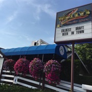 Wally's Chowder House (Des Moines, Washington)