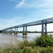 Pont Routier De Cubzac