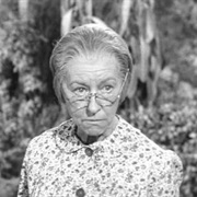 Irene Ryan (Granny)