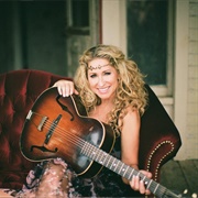 Heidi Newfield (Trick Pony)