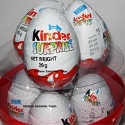 Überraschungsei ('Surprise Egg')