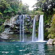 Cheonjiyeon Falls, Jeju