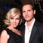 Peter Facinelli and Jennie Garth