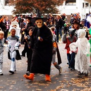 Find a Halloween Costume Parade