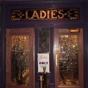 Shoju Tabuchi Theatre Restrooms (Branson)