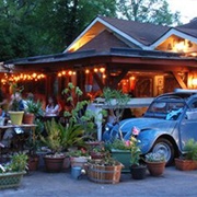 Anis Cafe and Bistro