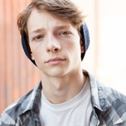 Mike Faist