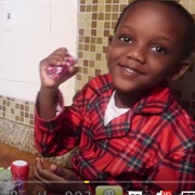 Christmas Cookie Challenge (Eat as Much as You Can)