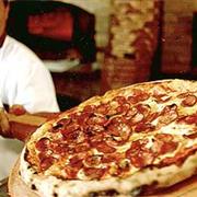 Eat the Spetacular Brazilian Pizza