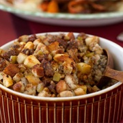 Sausage and Apple Dressing