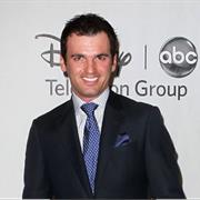 Tony Dovolani