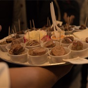 Tour Foodie Neighborhoods With Local Food Adventures