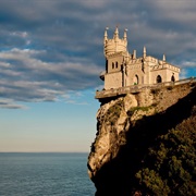 Swallow's Nest Castle